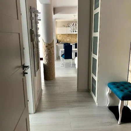 Apartment Dom Zdrojowy Apartament Grecki